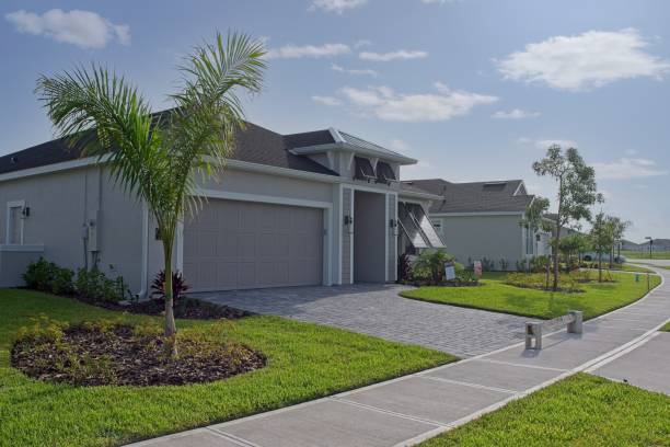 Best Affordable Driveway Pavers  in Manito, IL